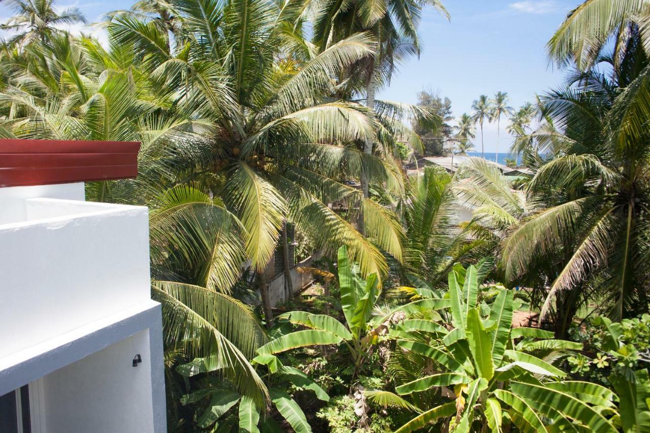 Alvas House Hotel Hikkaduwa Exterior photo
